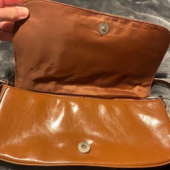 Red by Marc ecko small purse - Picture 9 of 10